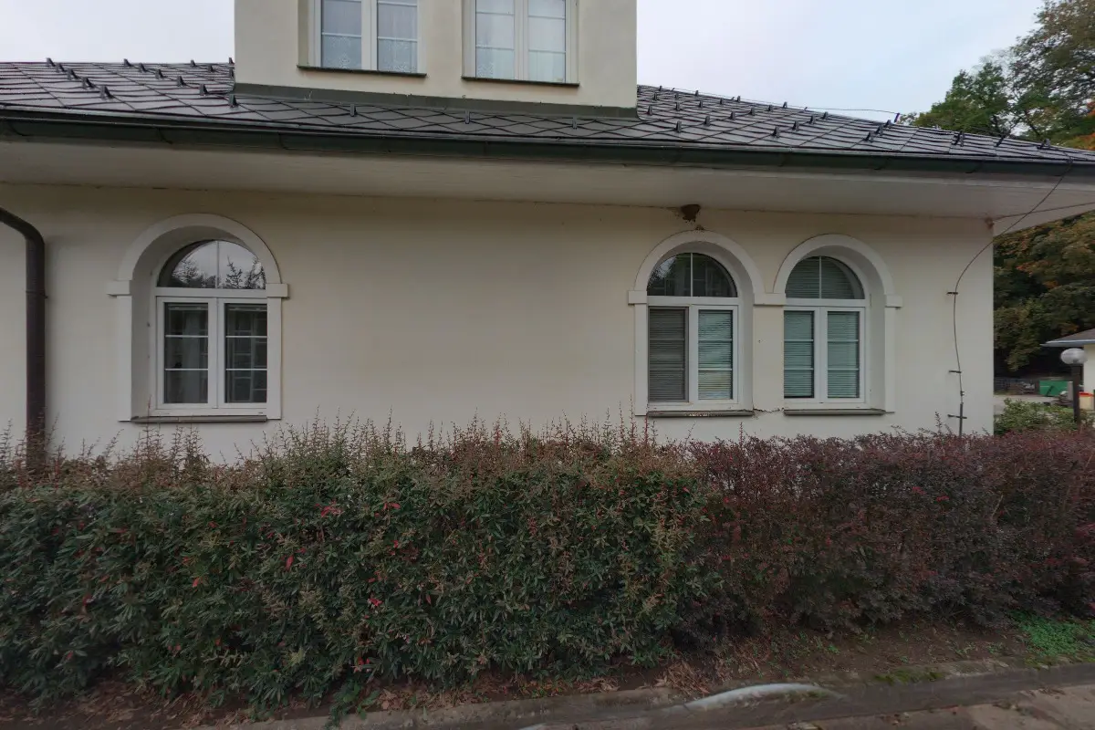Pošta Chvalkovice v Čechách